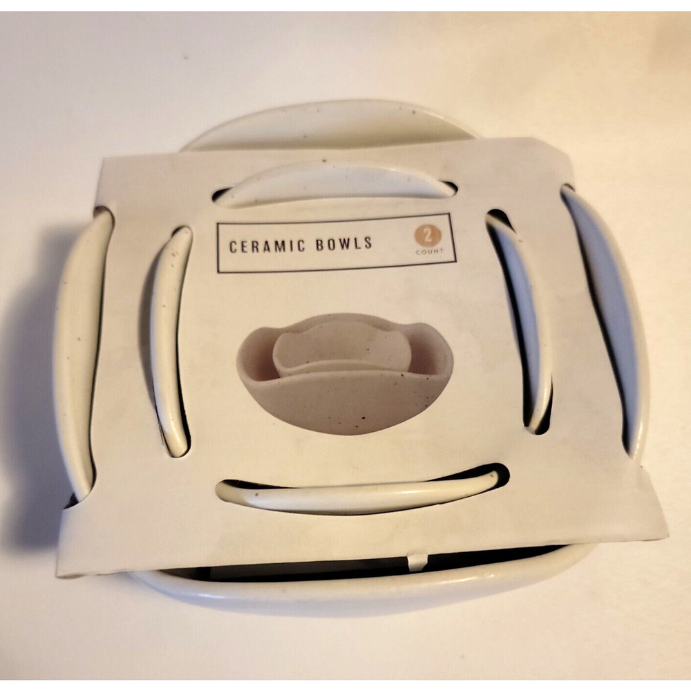 Off White Spotted Design Ceramic Bowl Set w/ Humped Edge Design 7" & 4.5"